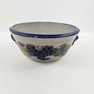 Handarbeit Pottery Grape Bowl Blue Rim Stoneware Fruit Serving Centerpiece